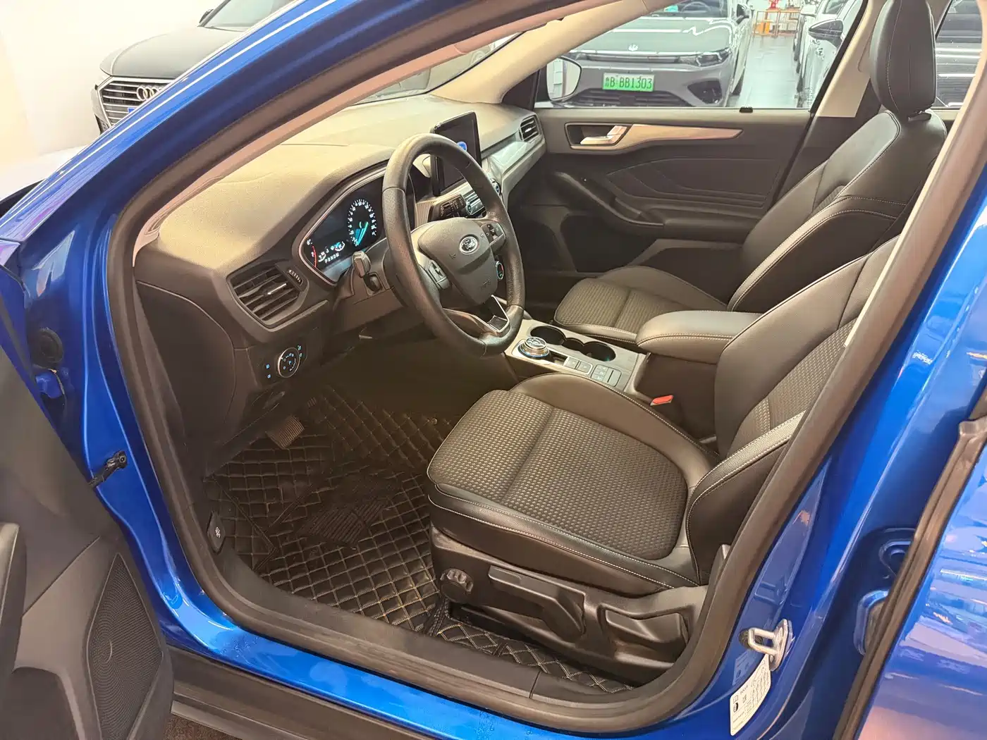 Photo 7 - Ford Focus