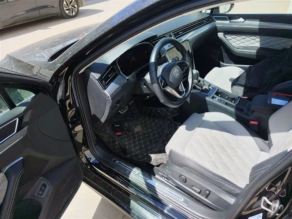 Volkswagen Magotan 2025 Facelift Public Edition 280TSI DSG Luxury фото 16