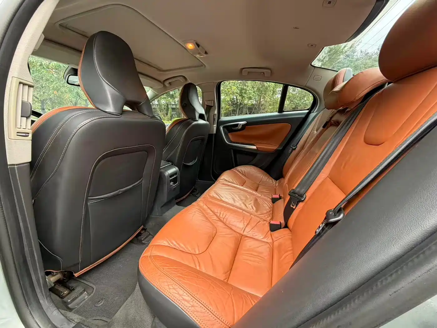 Volvo S60 (Import) 2014 2014 T5 Elegance Edition