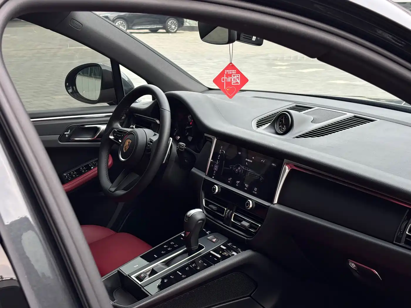 Porsche Macan 2022 Macan 2.0T фото 16
