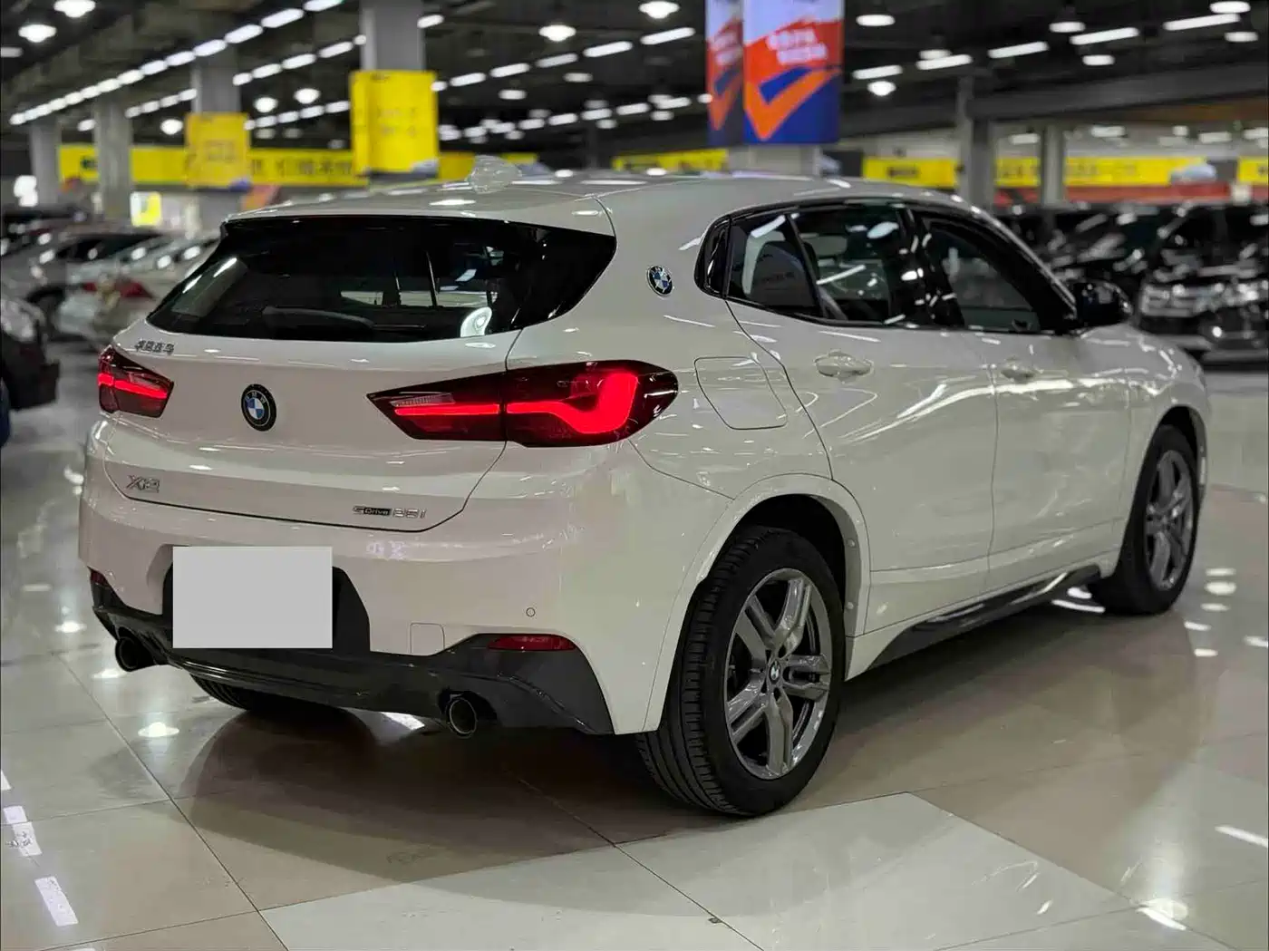 BMW X2 2023 sDrive25i M Sport Shadow Edition фото 20