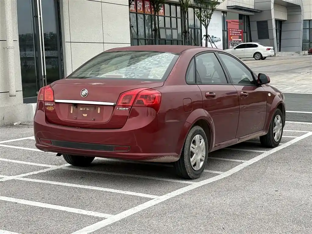 Buick Excelle 2013 1.5L Manual Classic Edition фото 7