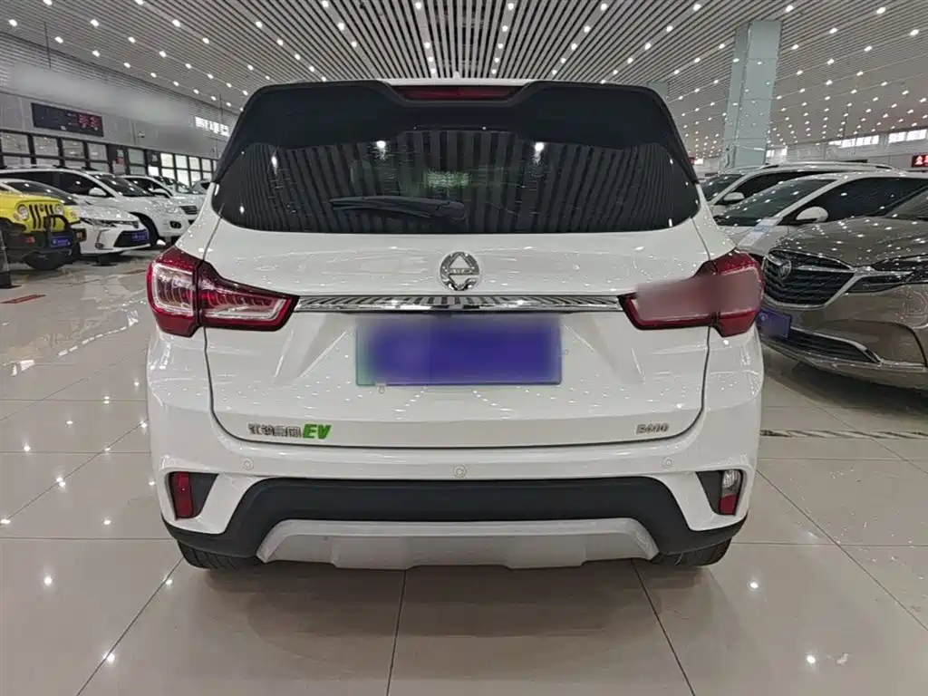 JIANGLING GROUP NEW ENERGY Easy to EX5