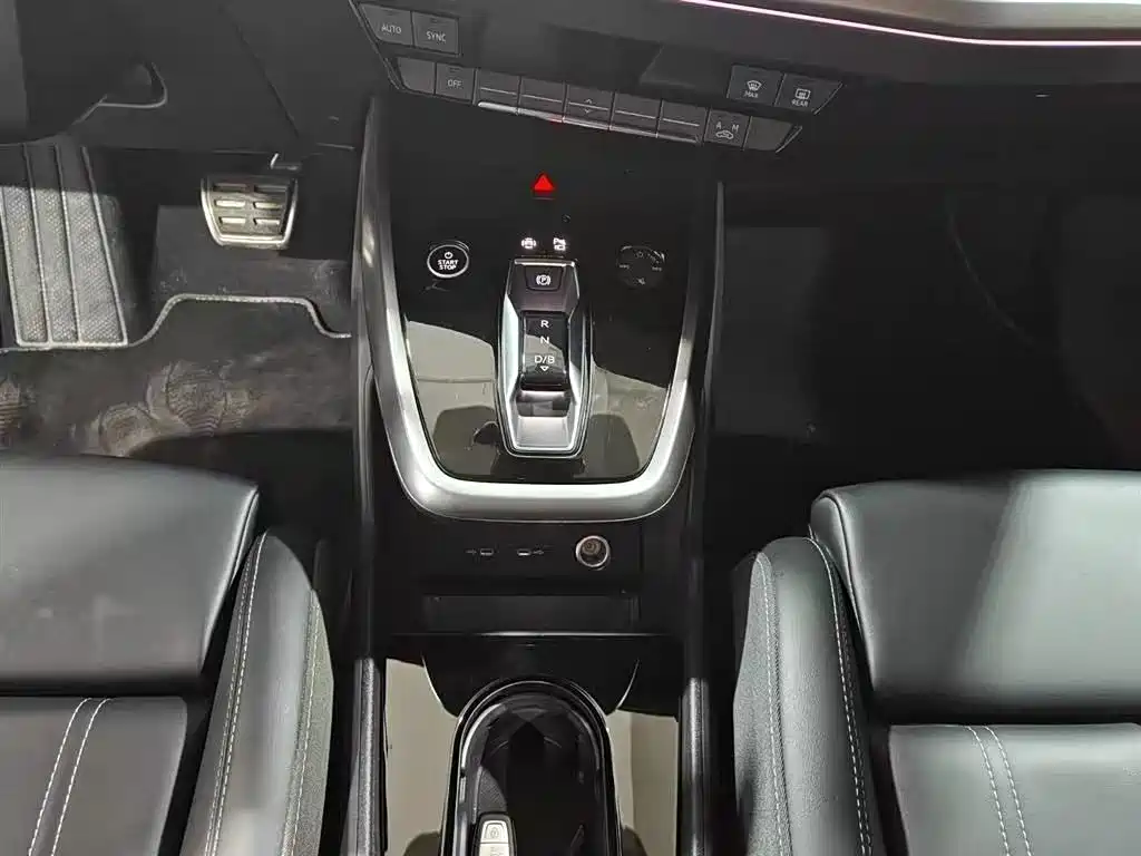 Audi Q4 e-tron 2024 40 e-tron Pioneer Edition фото 6