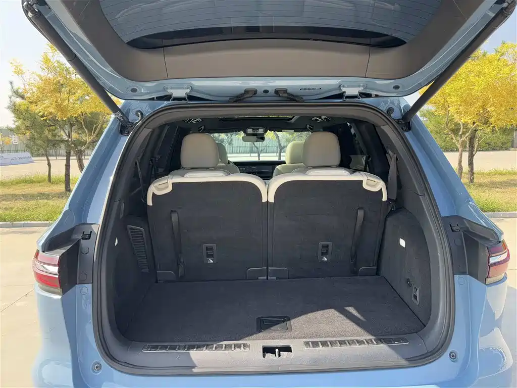 Li Auto Li ONE 2023 2021 Extended Range 6-Seater