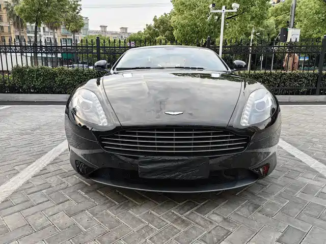  Aston Martin Aston Martin DB9 2013 6.0L Coupe