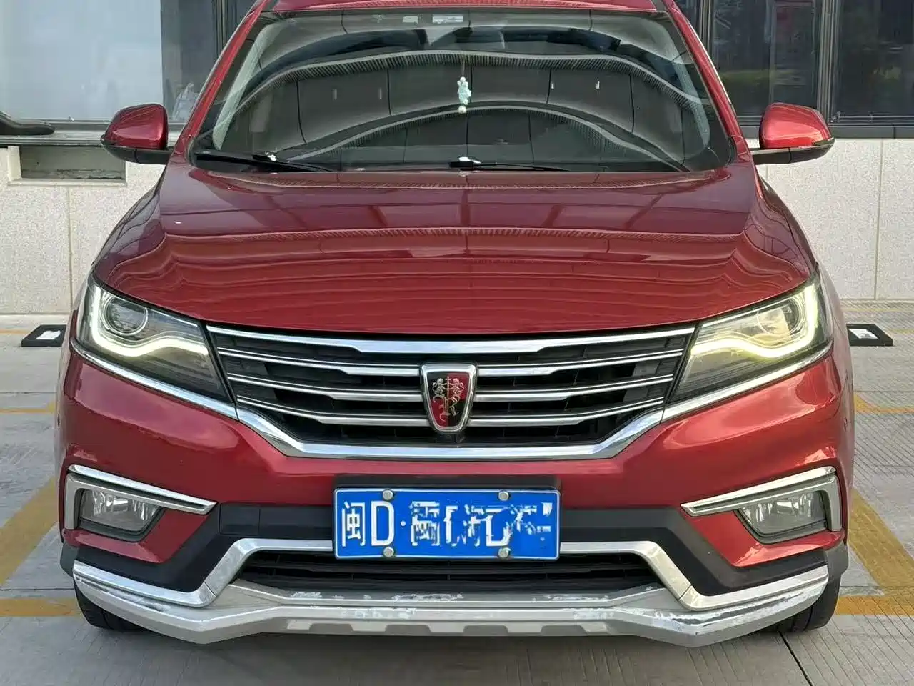 Фото 2 - Roewe RX5