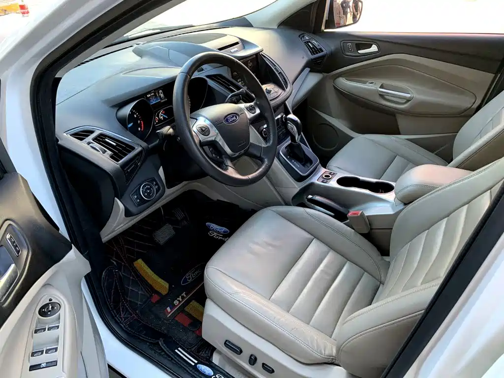 Фото 5 - Ford Kuga