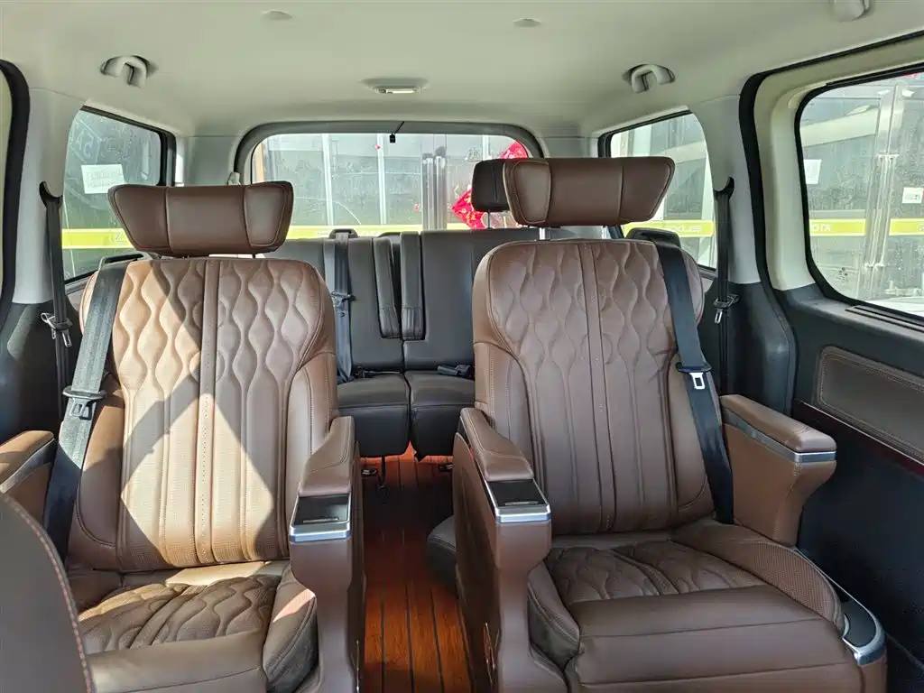 DONGFENG LINGZHI PLUS