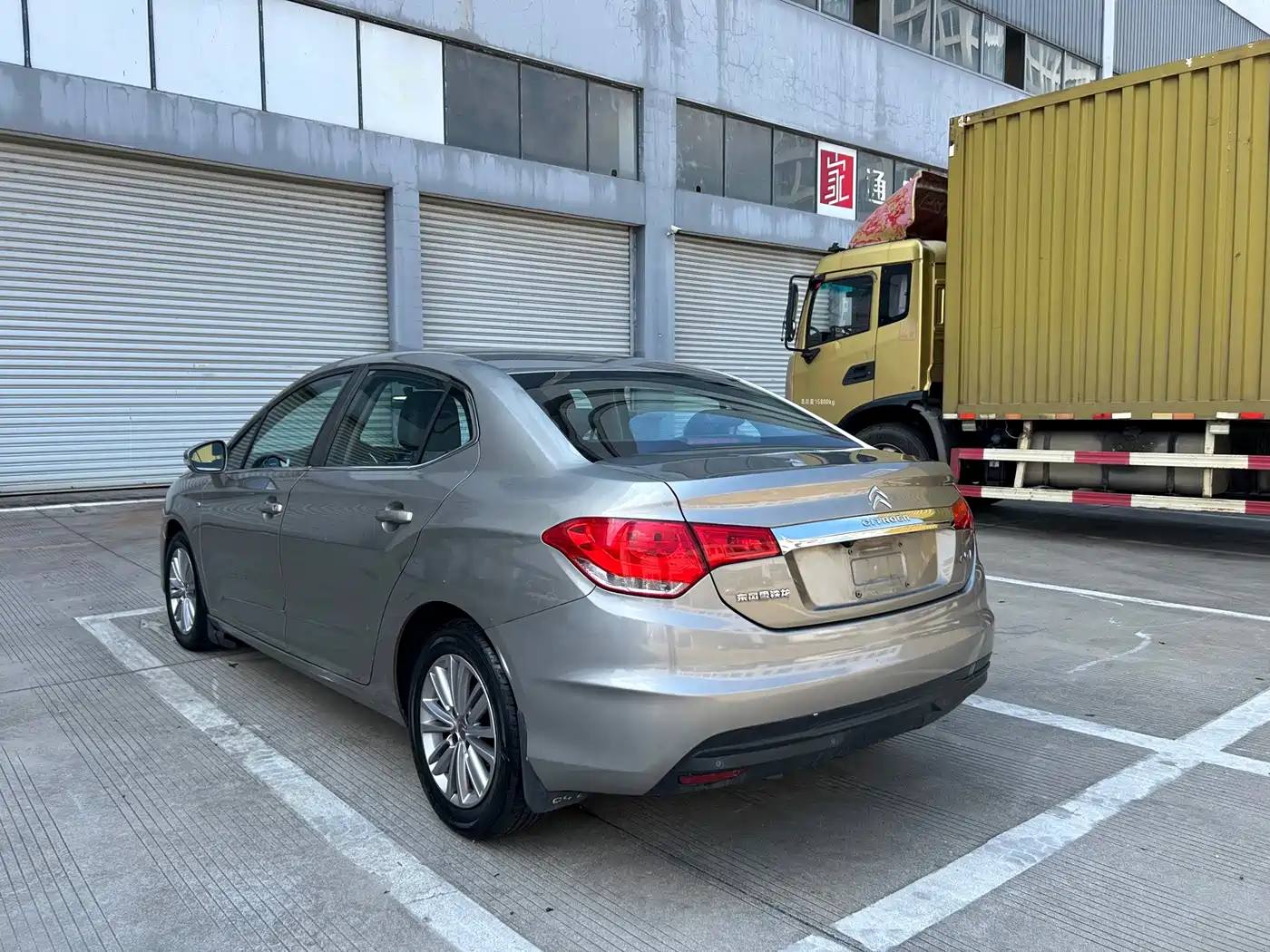 Citroën C4L 2014 2014 1.8L Smart Drive Automatic Sport
