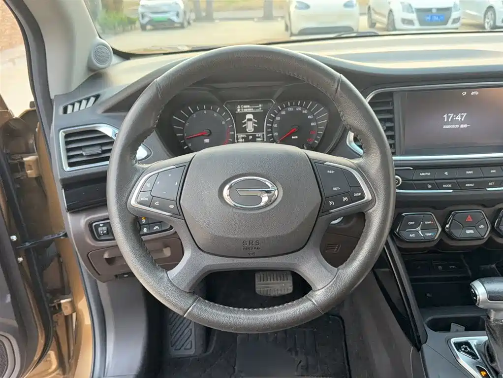 GAC Trumpchi Trumpchi GS4 2015 200T G-DCT Luxury Edition фото 3