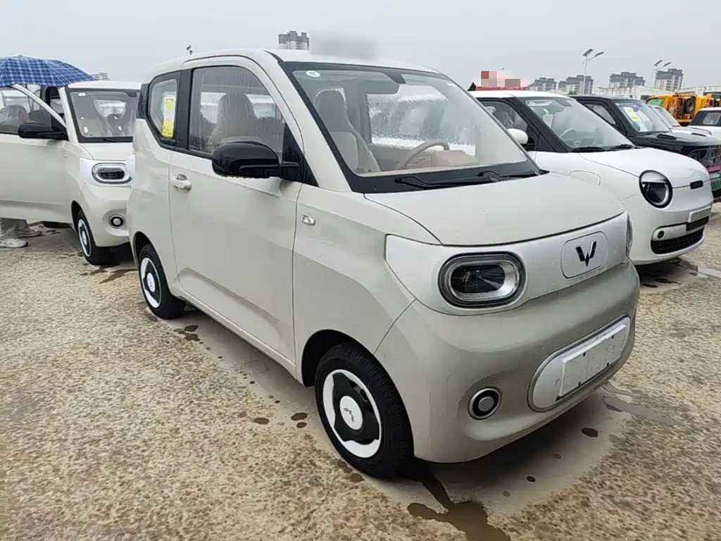 Wuling Motors Hongguang MINIEV 2026 2024 3rd Generation 215km Youth Edition