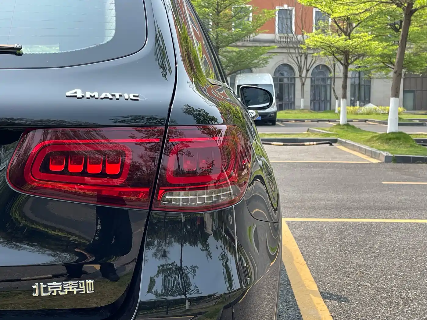 Mercedes-Benz GLC 2021 GLC 260 L 4MATIC Sporty фото 10