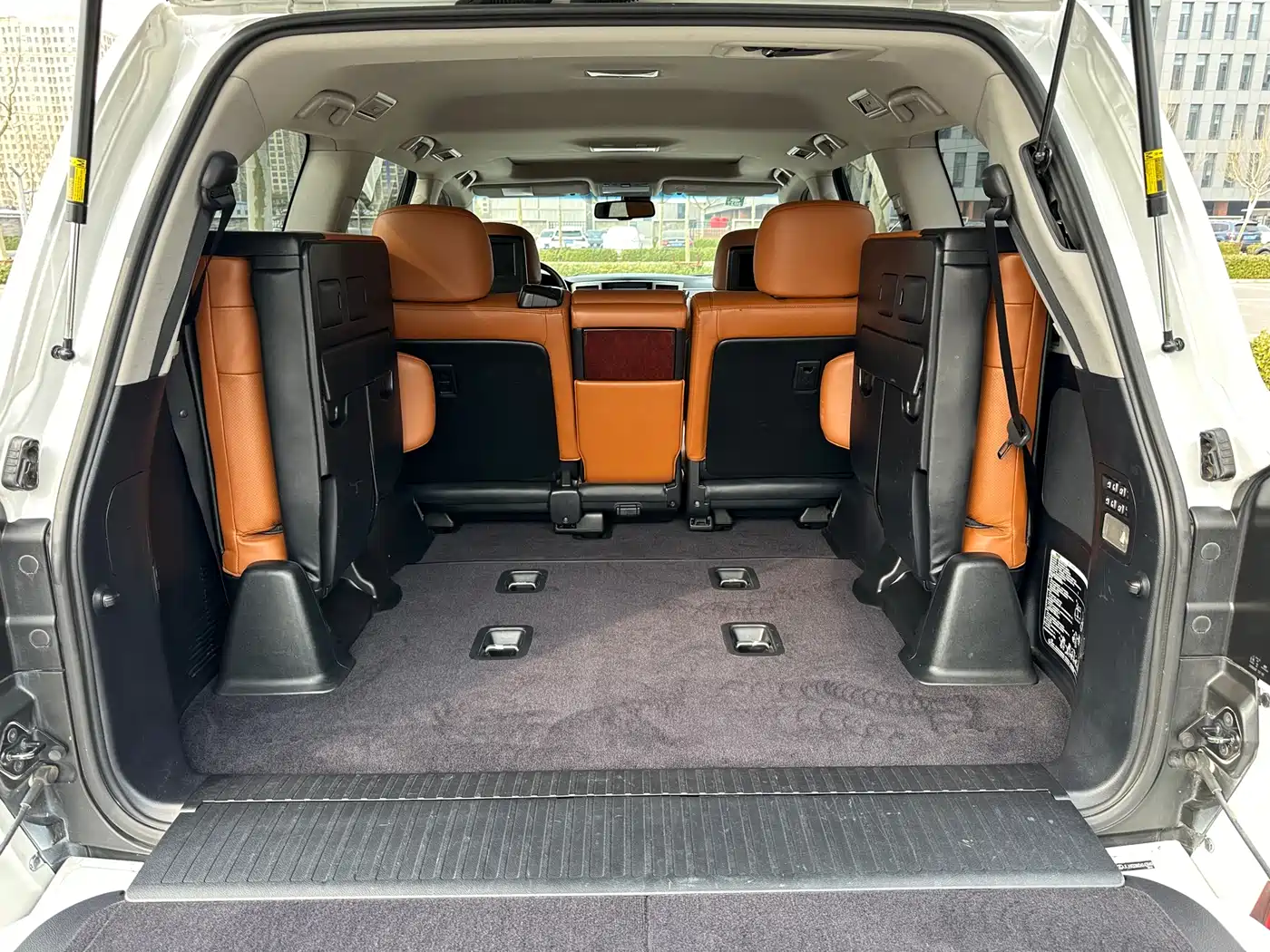 Lexus LX 2013 570 фото 17