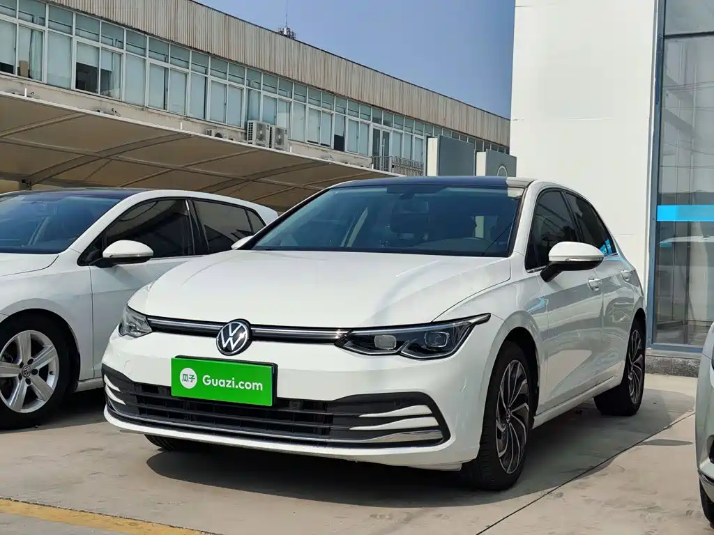 Volkswagen Golf 2024 2023 Facelift 280TSI DSG Pro