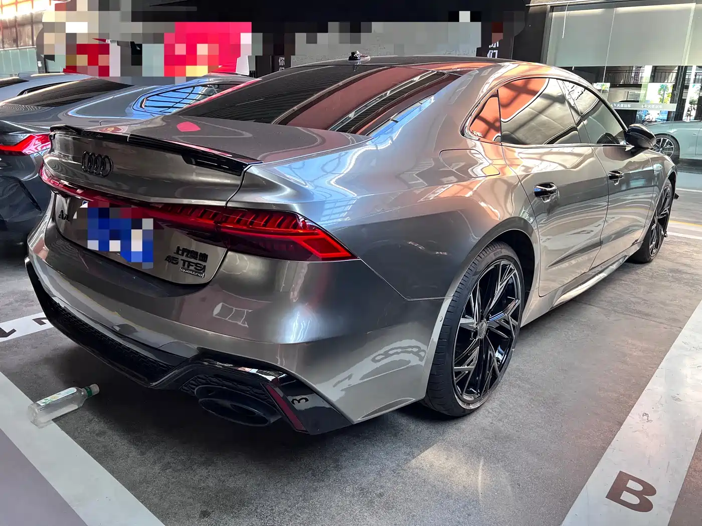 Audi A7L 2024 45 TFSI quattro S-line Black Warrior Edition фото 23