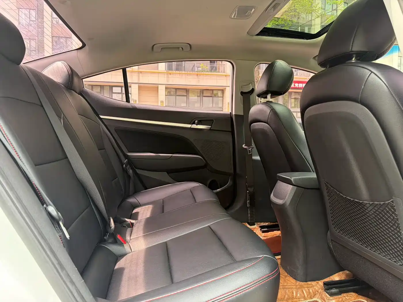 Hyundai Elantra 2016 Model 1.6L Automatic Smart Elite фото 6