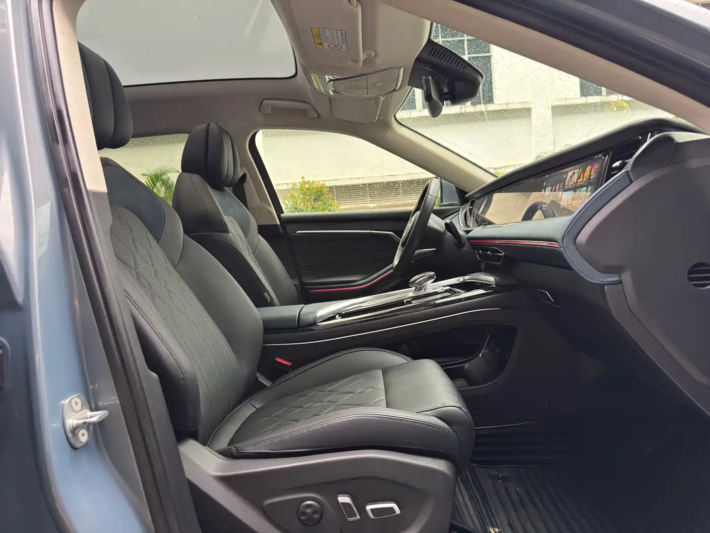 Voyah Auto VOYAH FREE 2021 2021 4WD Extended Range Launch Edition Exclusive Luxury Package