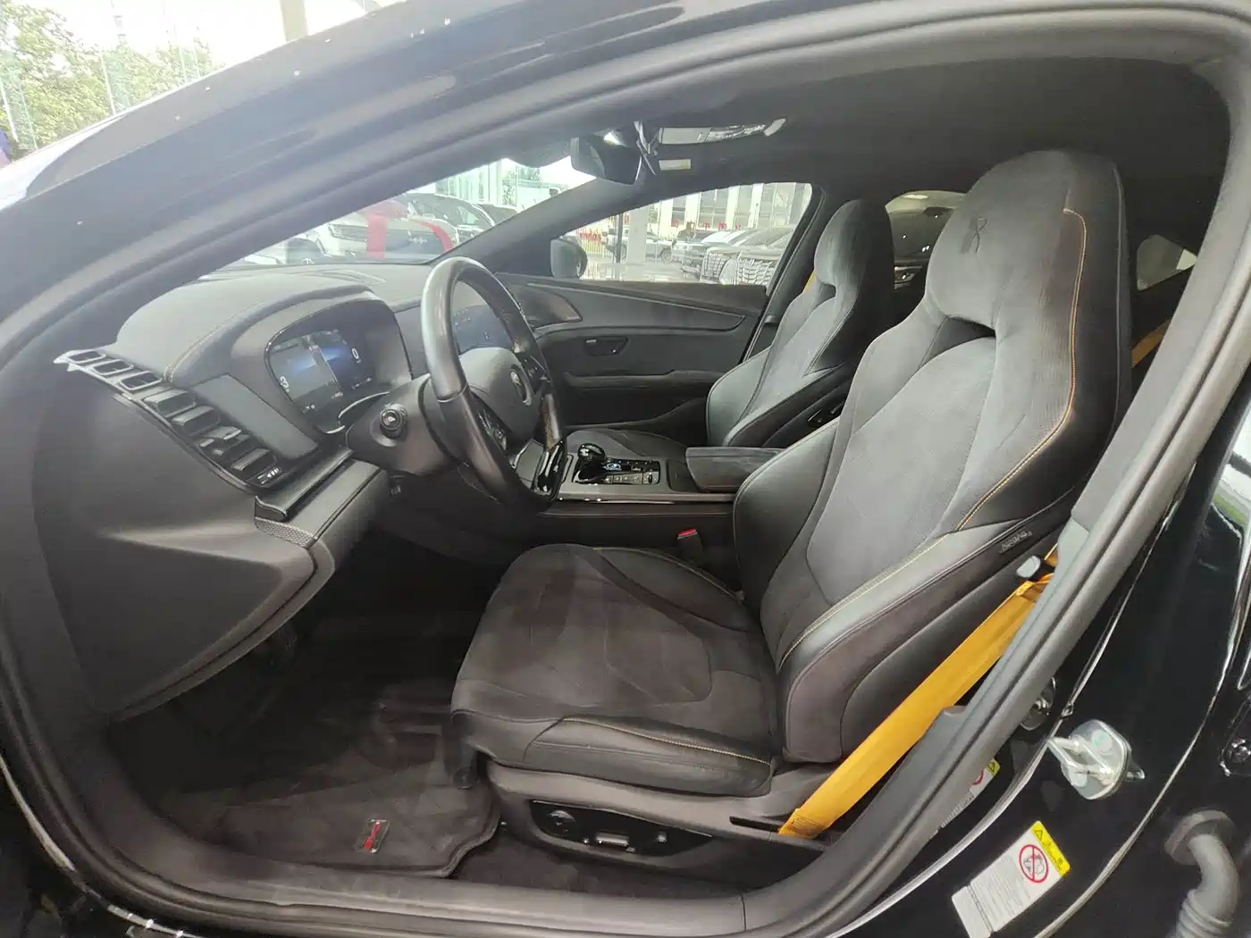 Фото 9 - BYD Han