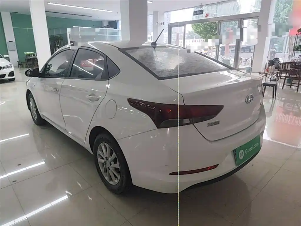 Hyundai Verna 2016 1.4L Automatic Cool Edition GLS фото 5