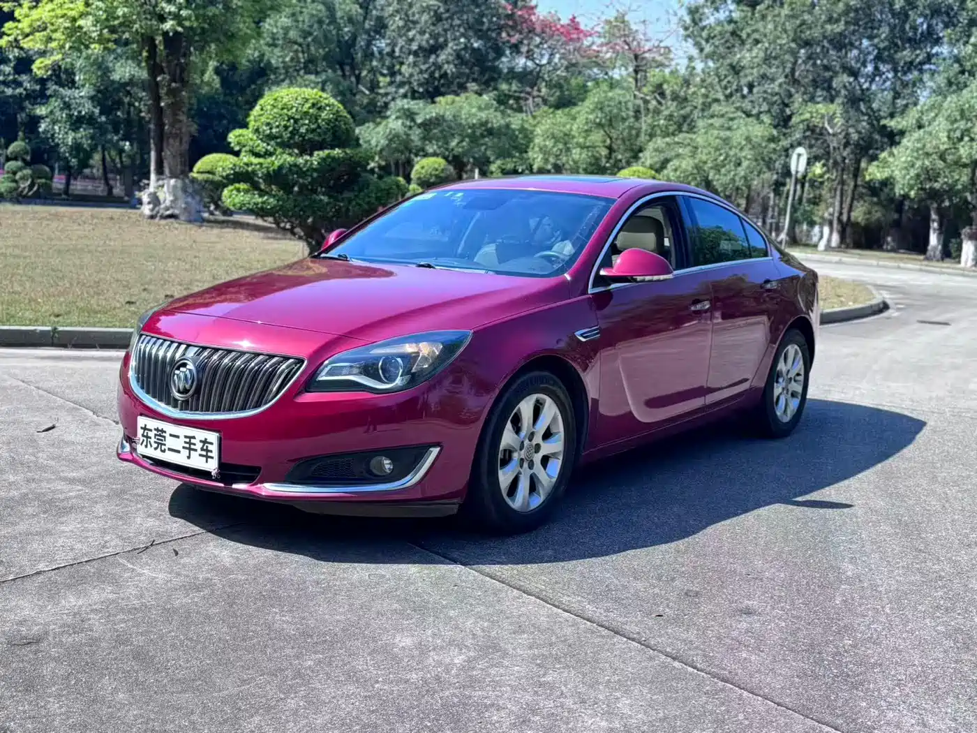 Фото 2 - Buick Regal