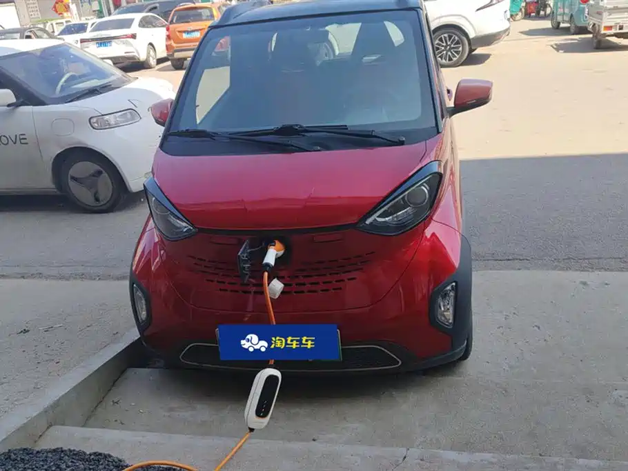 BAOJUN E100