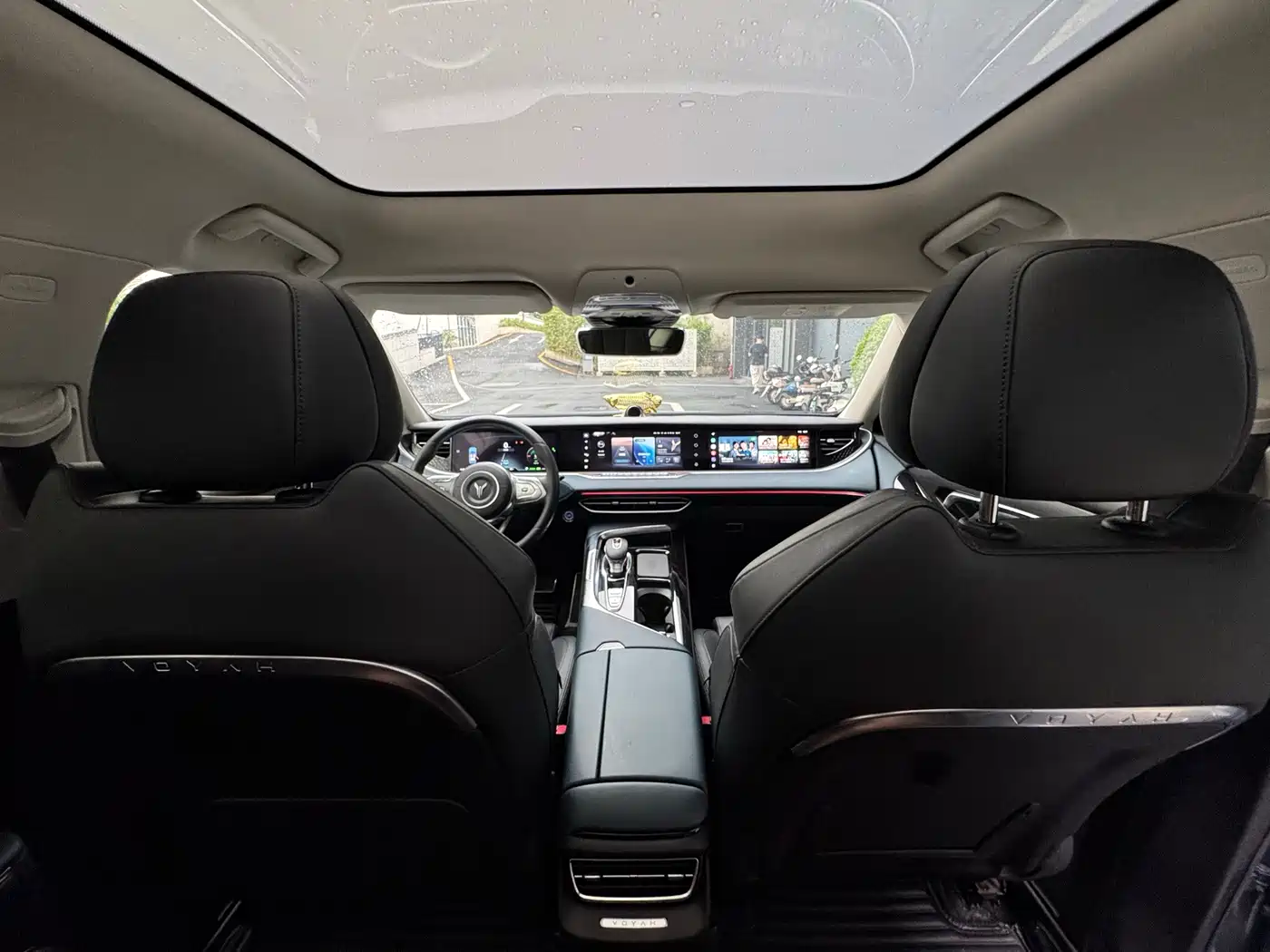 Voyah Auto VOYAH FREE 2021 2021 4WD Extended Range Launch Edition Exclusive Luxury Package
