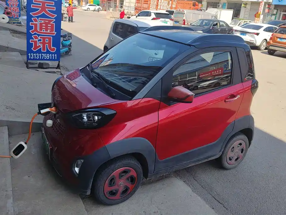 BAOJUN E100