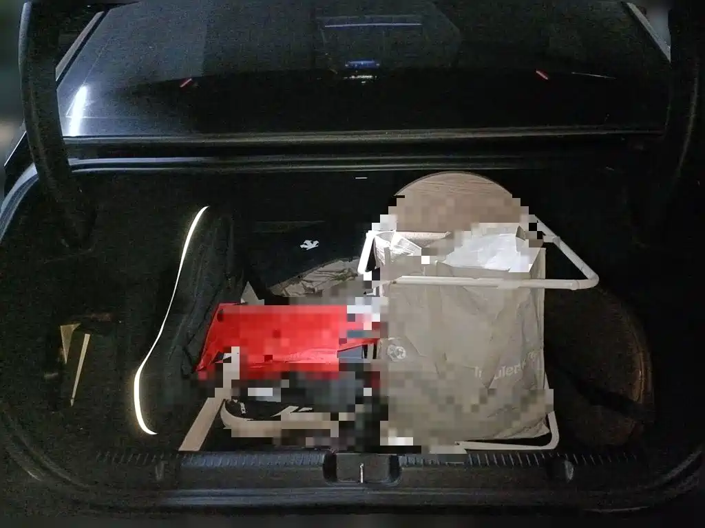Фото 20 - Mercedes-Benz EQE