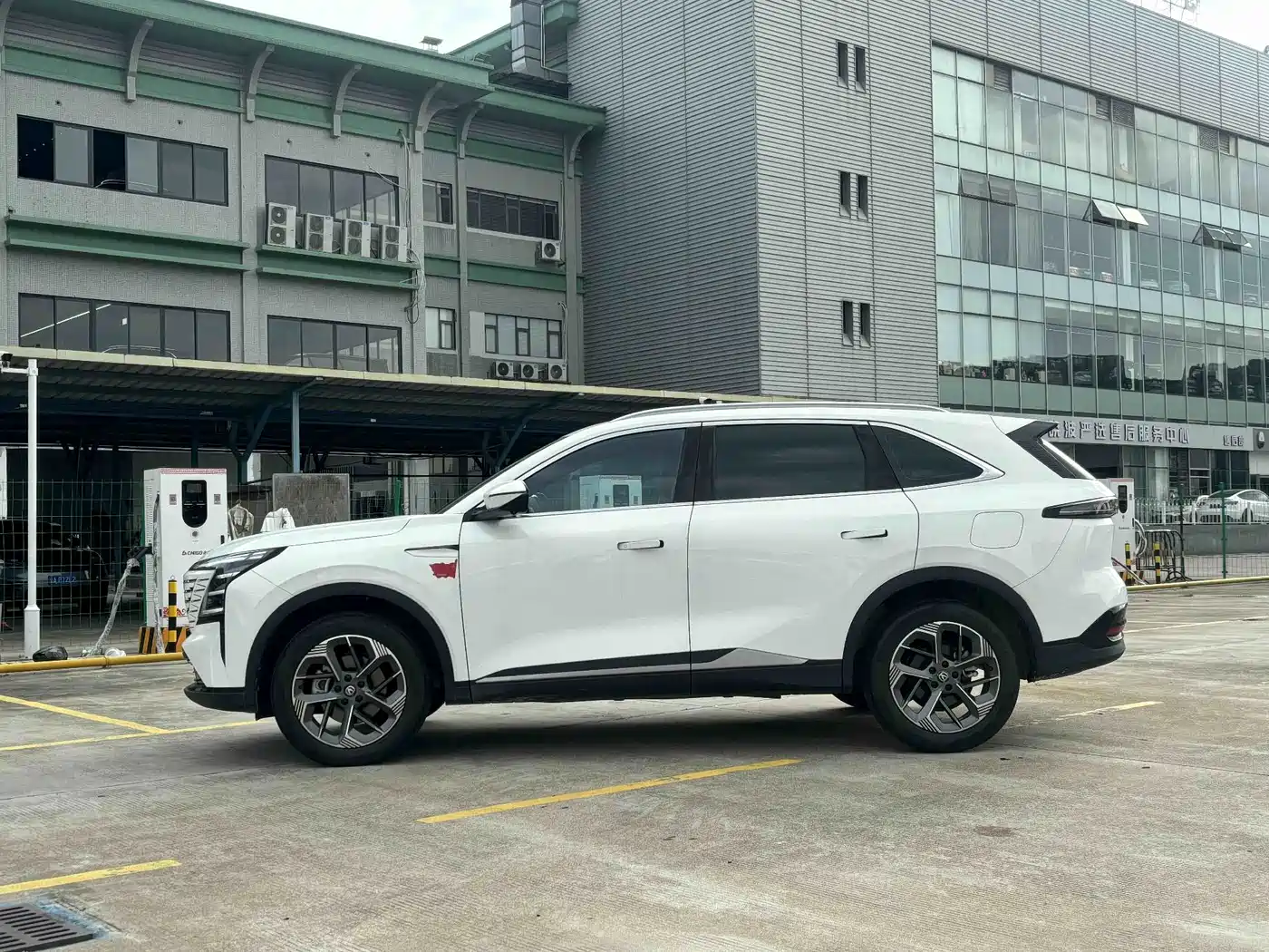 Changan CS75 PLUS 2025 2025 4th Generation 1.5T New Blue Whale Intelligent Excellence