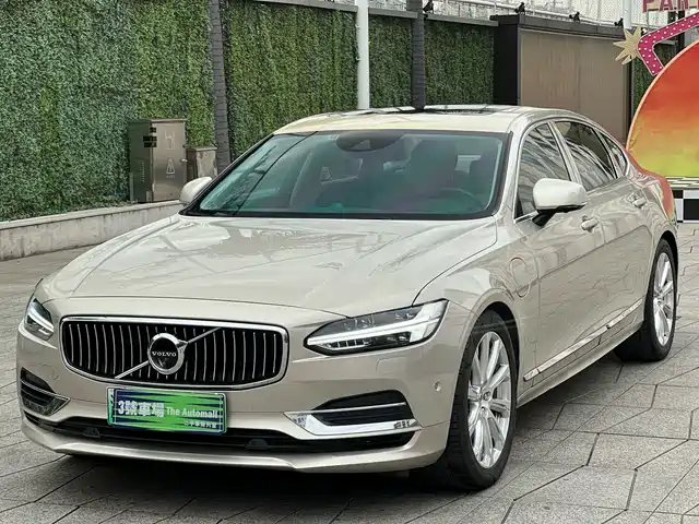  Volvo Volvo S90 Plug-in Hybrid 2019 T8 E-AWD Hybrid Excellence Edition 3-Seater China VI