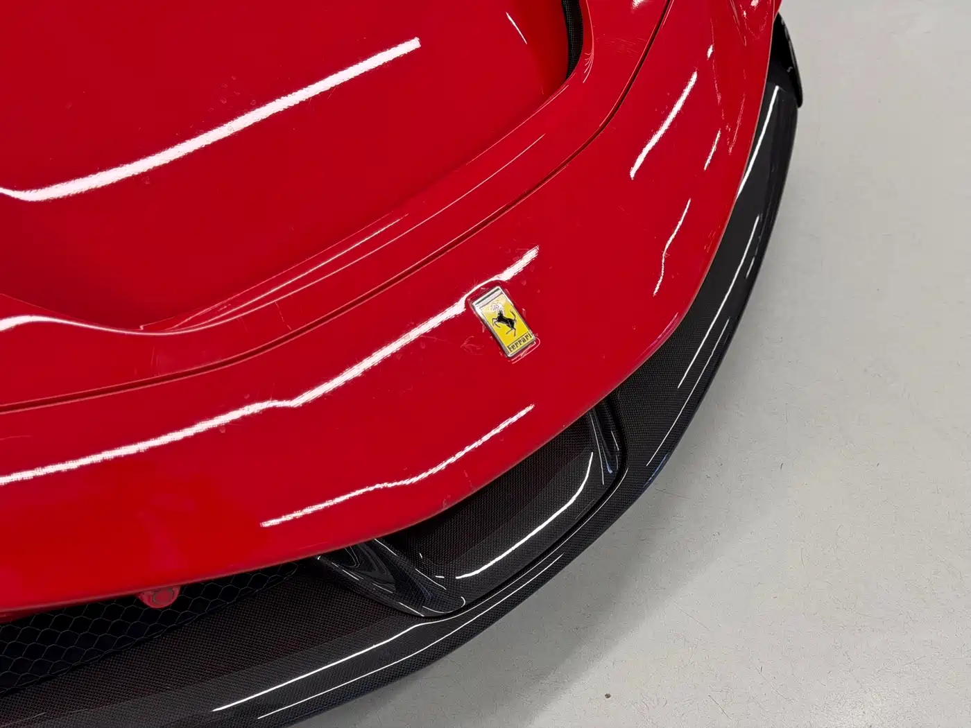 FERRARI SF90