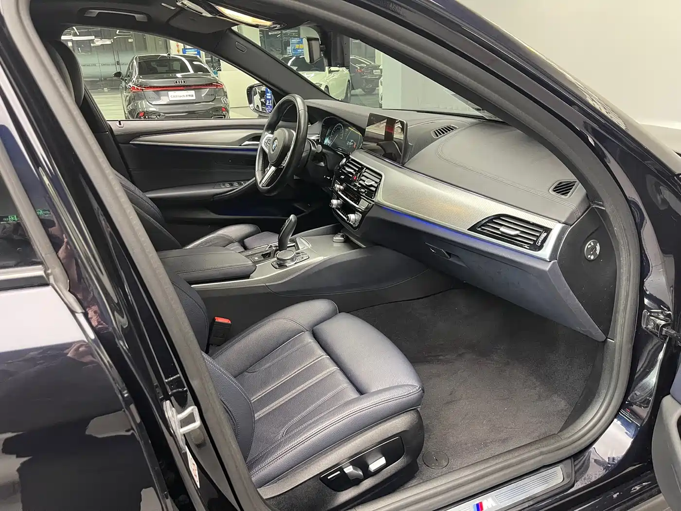 BMW 5 Series (Import) 2019 Facelift 525i M Sport Package фото 14