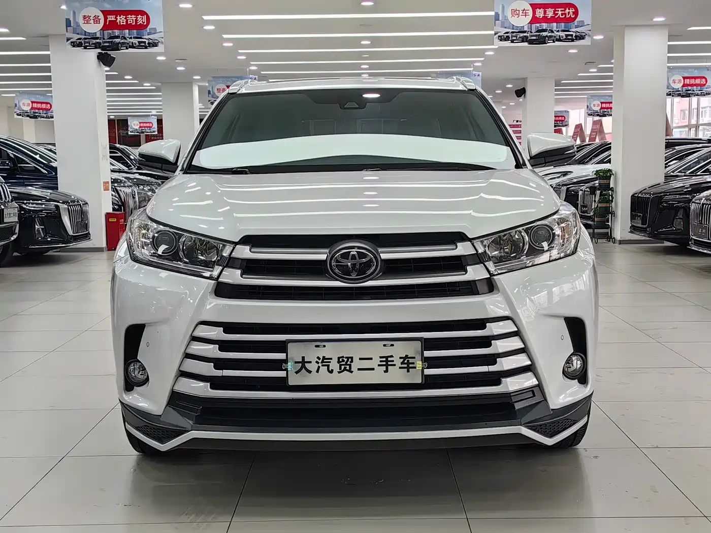 TOYOTA HIGHLANDER