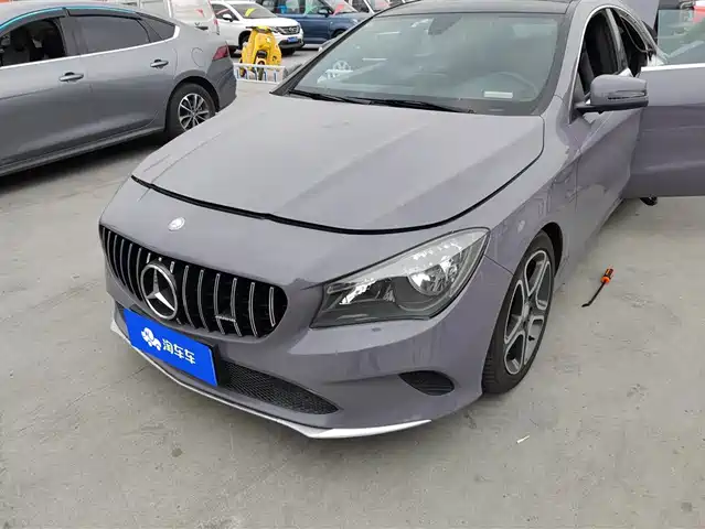 MERCEDES-BENZ CLA
