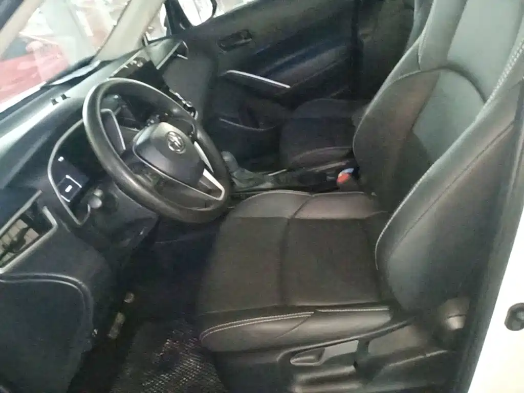 Toyota Frontlander 2025 2024 2.0L CVT Elite Plus Edition