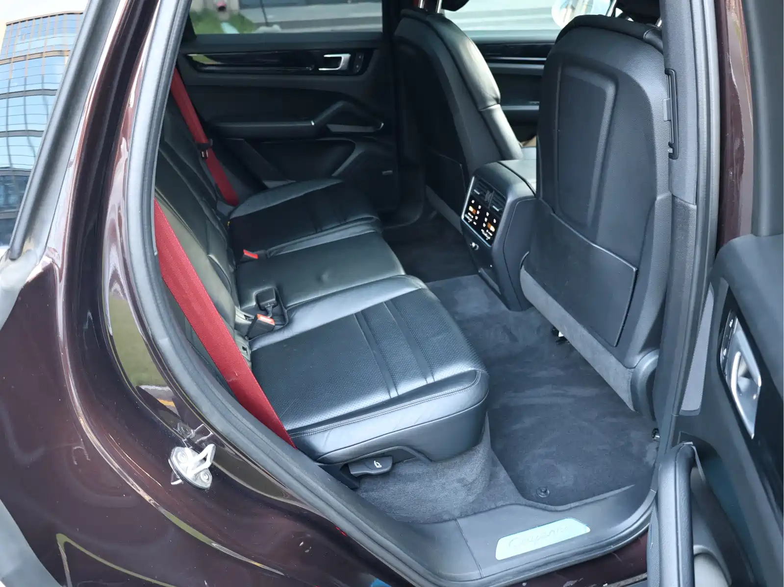 Фото 11 - Porsche Cayenne