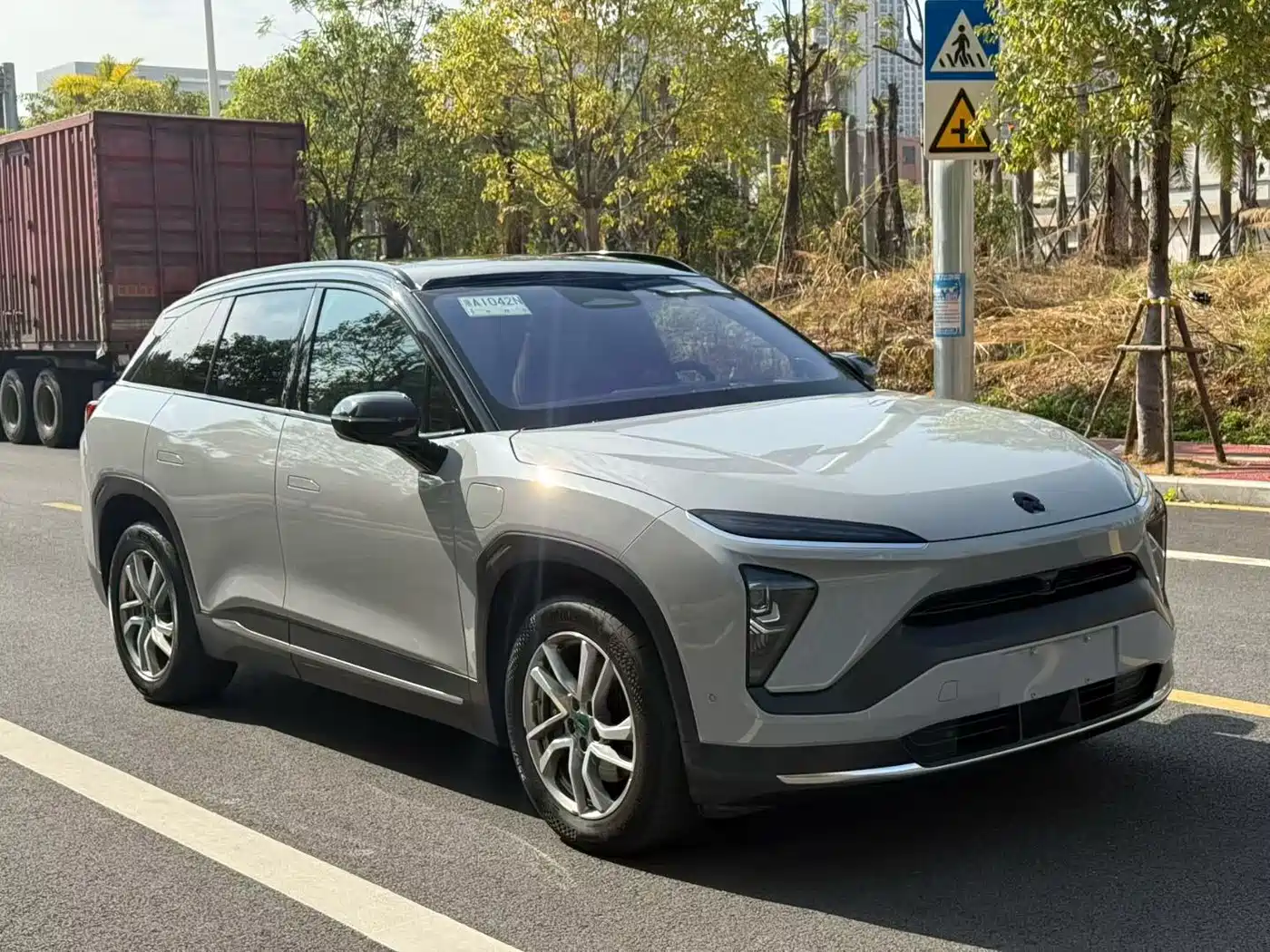 NIO NIO ES6