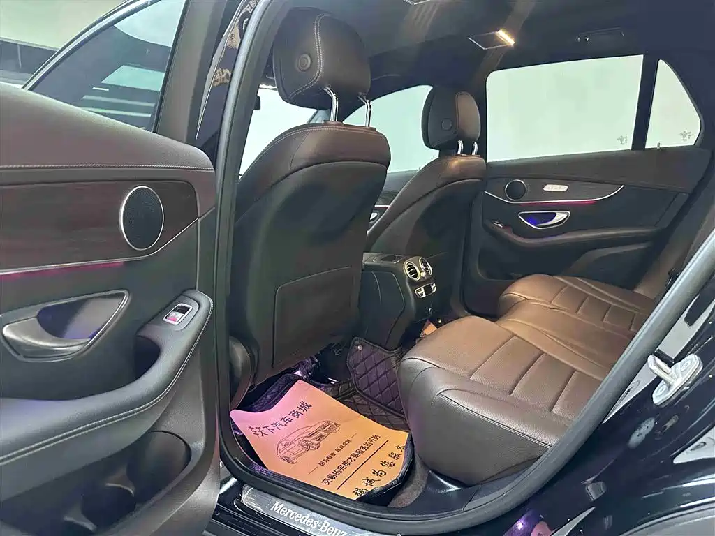 Mercedes-Benz GLC 2021 GLC 260 L 4MATIC Luxury фото 4