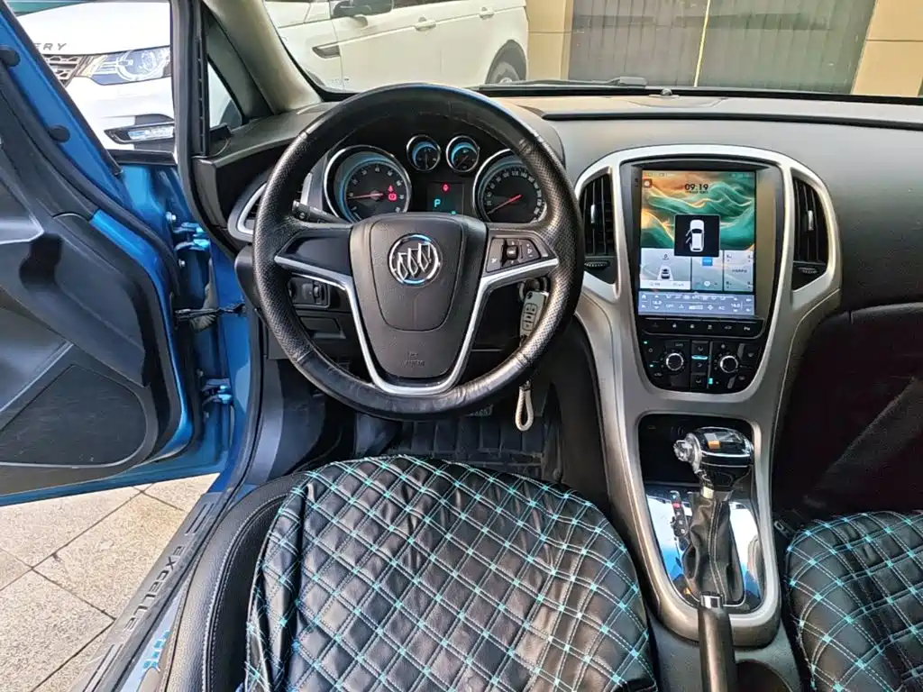 Фото 13 - Buick Excelle