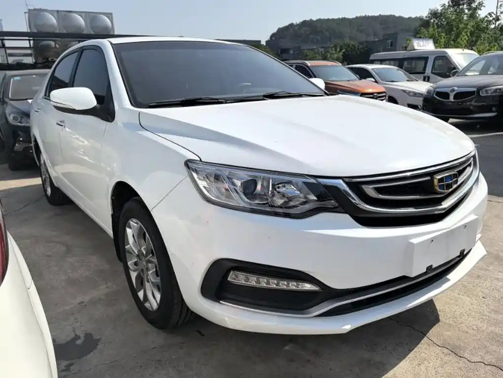 Фото 2 - Geely Vision