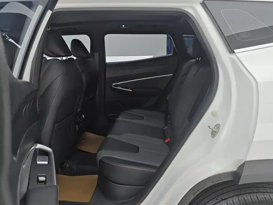 GEELY AUTOMOBILE BOYUE