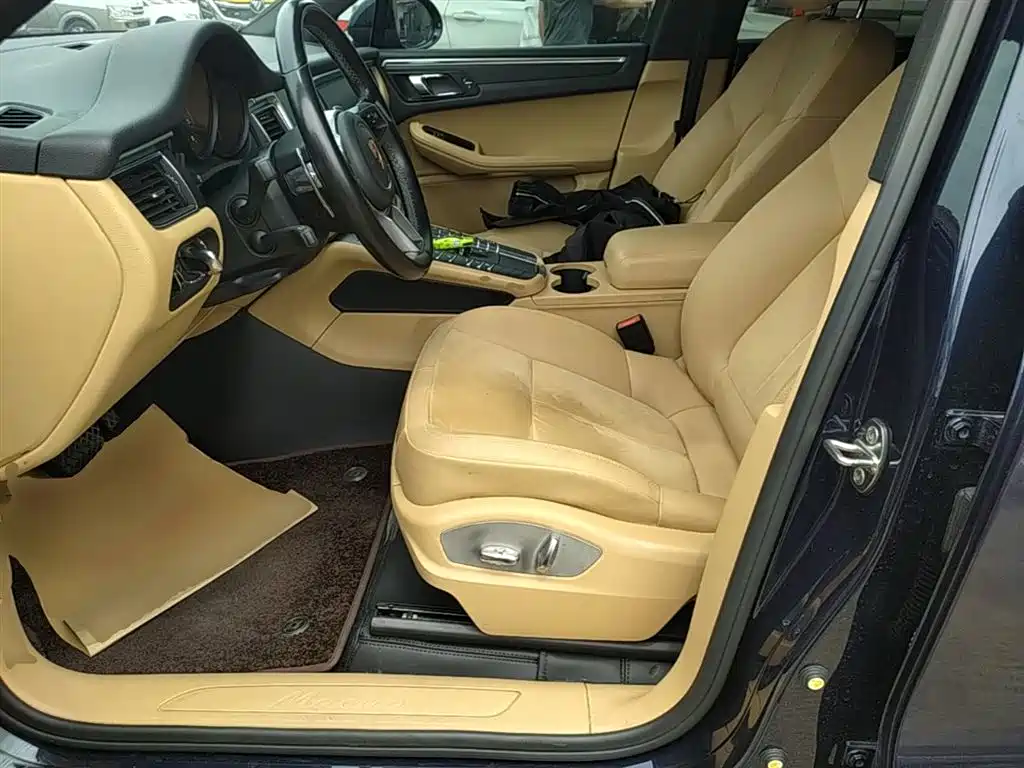 Porsche Macan 2017 Macan 2.0T фото 15
