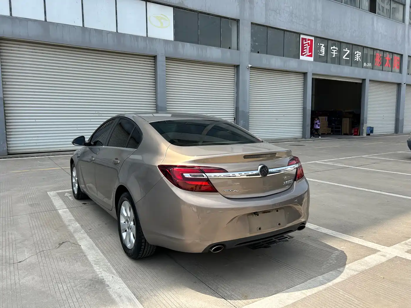 Buick Regal 2015 2.0L Leading Fashion Model фото 4