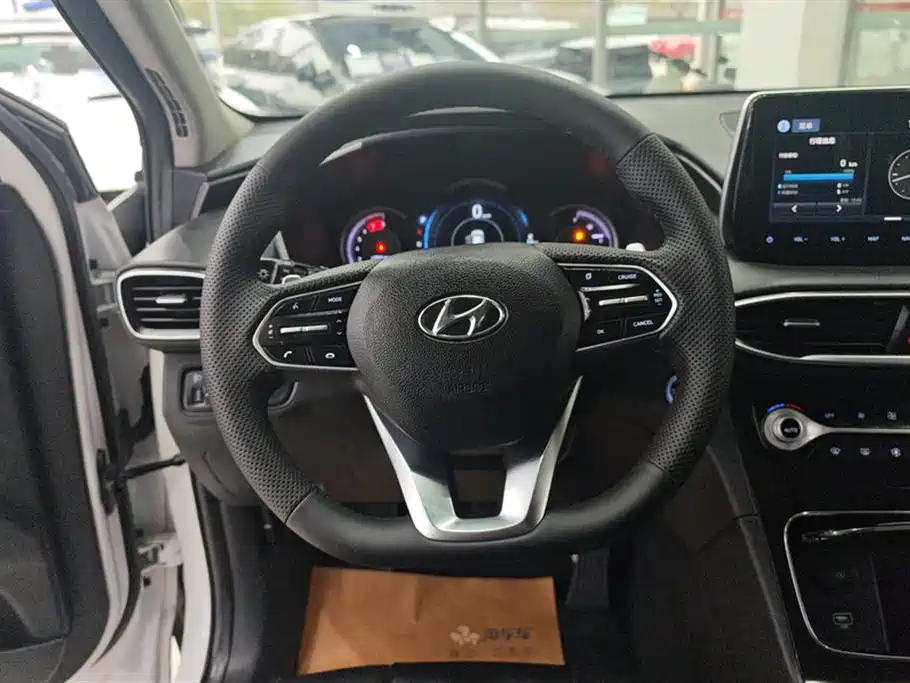 Hyundai Santa Fe 2019 Model 380 TGDi GLS Automatic 2WD Luxury Version China V фото 15