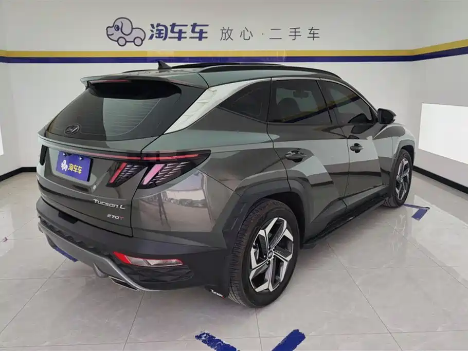 Hyundai Tucson 2023 Tucson L 1.5T Automatic 2WD LUX Premium Edition фото 3
