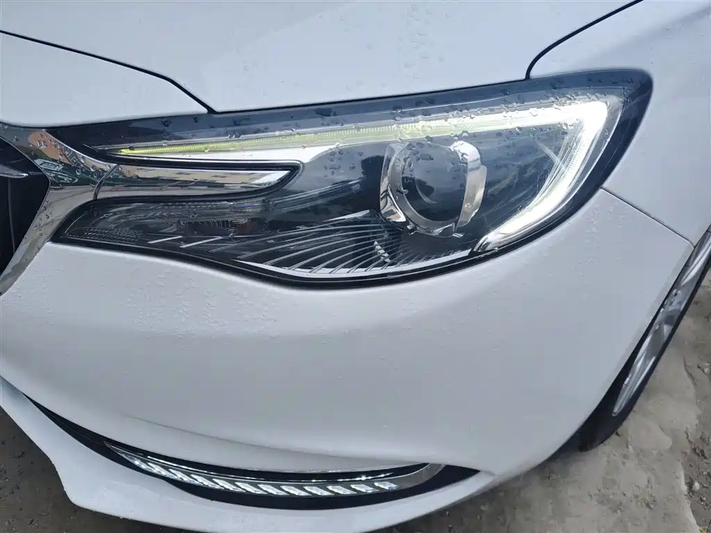 Buick Excelle 2018 15T Dual Clutch Elite (China V) фото 24