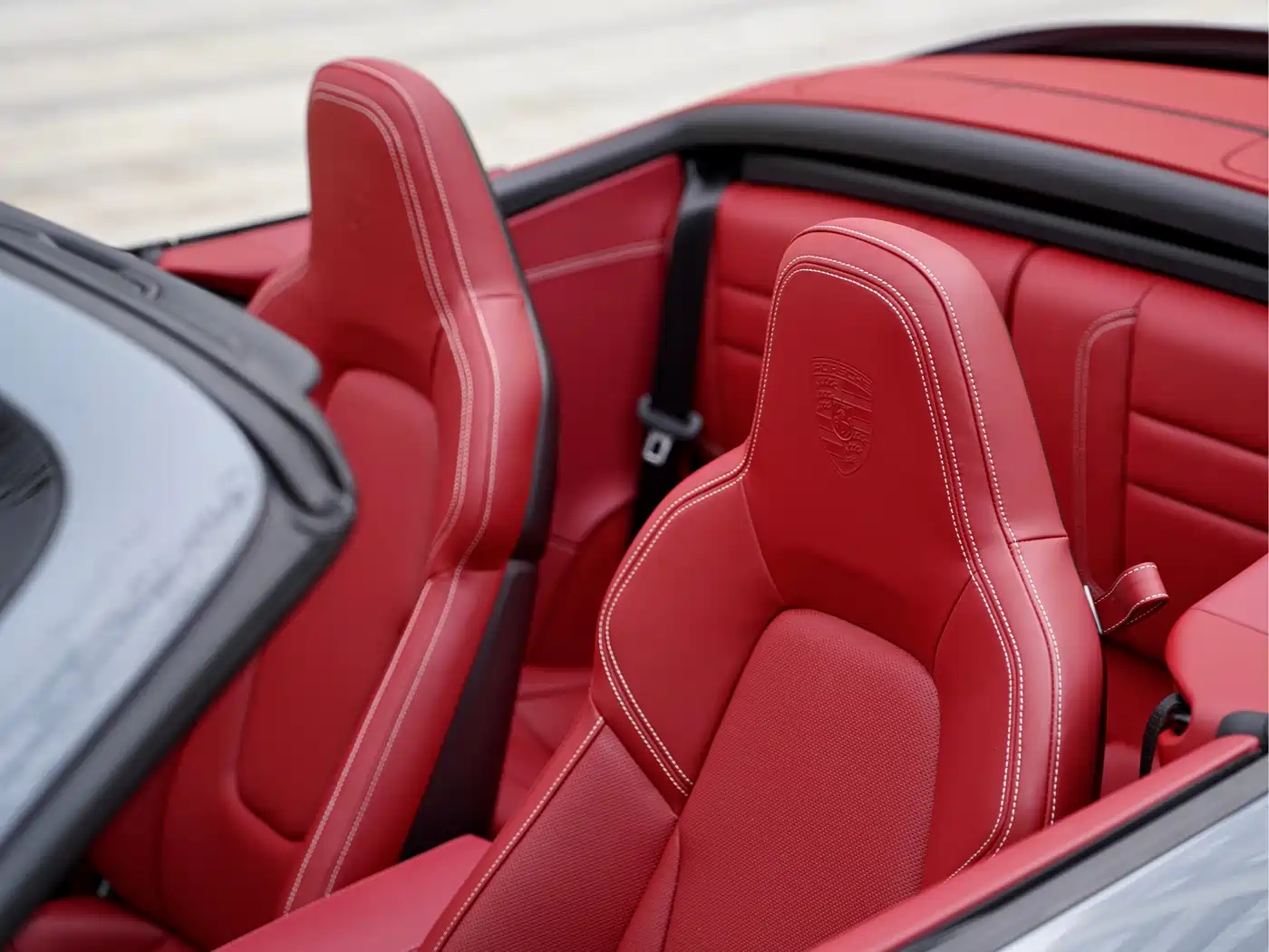 Porsche 911 2023 Carrera 4S Cabriolet 3.0T фото 12