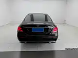 Photo 9 - Mercedes-Benz E-Class