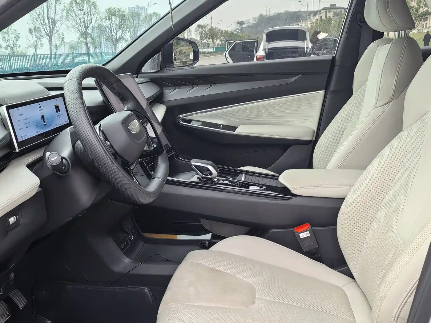 GEELY AUTOMOBILE BOYUE